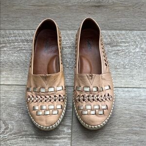 Trotters Tan Espadrille Loafers